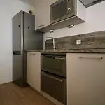 Apartment Centre - Superb Bright Parking *
