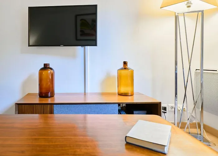 Centre - Superb Bright Parking Appartement *