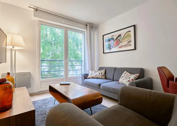 Centre - Superb Bright Parking Appartement *