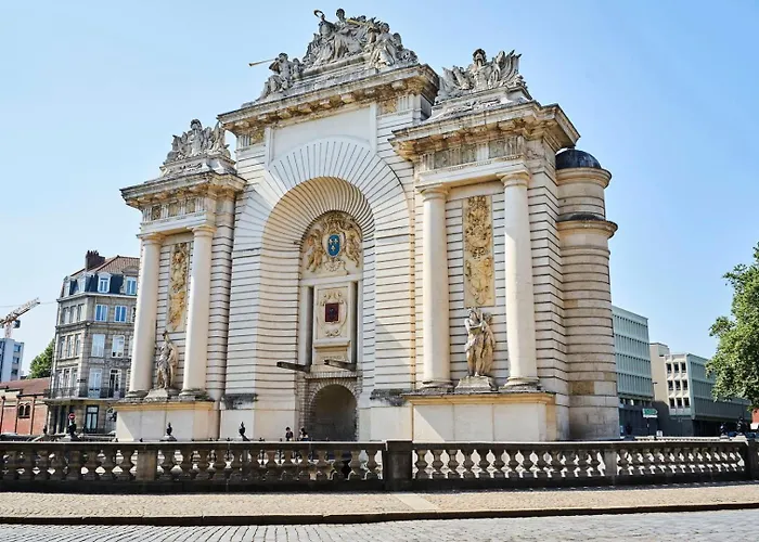 Appartement Centre - Superb Bright Parking Rijsel