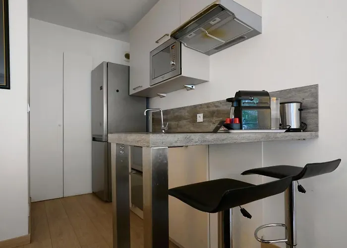 Διαμέρισμα Centre - Superb Bright Parking